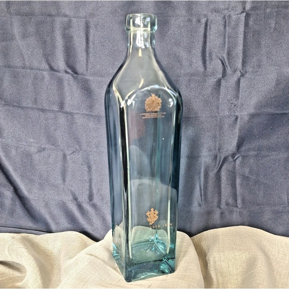 Johnnie Walker Blue Label Scotch Whisky Empty Bottle Glass Decor Display Gold